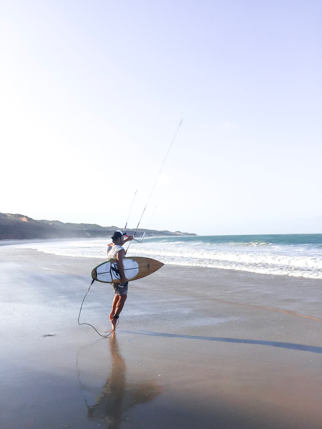 Kitesurfer na praia de Sibaúma