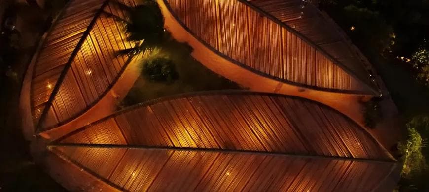 Folhas Sagradas: Um templo de serenidade e relaxamento à beira-mar no Kilombo Villas.