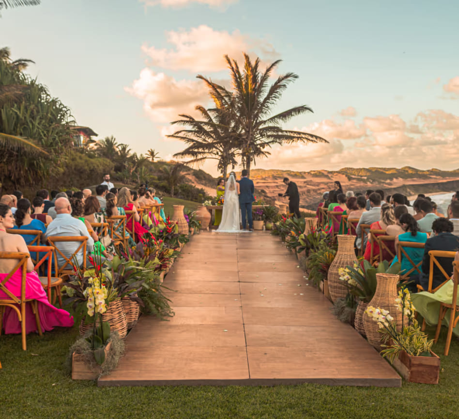 Casamento na praia: as melhores dicas para uma experiência inesquecível Cenário deslumbrante e serviços exclusivos: confira dicas essenciais para um inesquecível casamento na praia, em Sibaúma, Pipa - RN